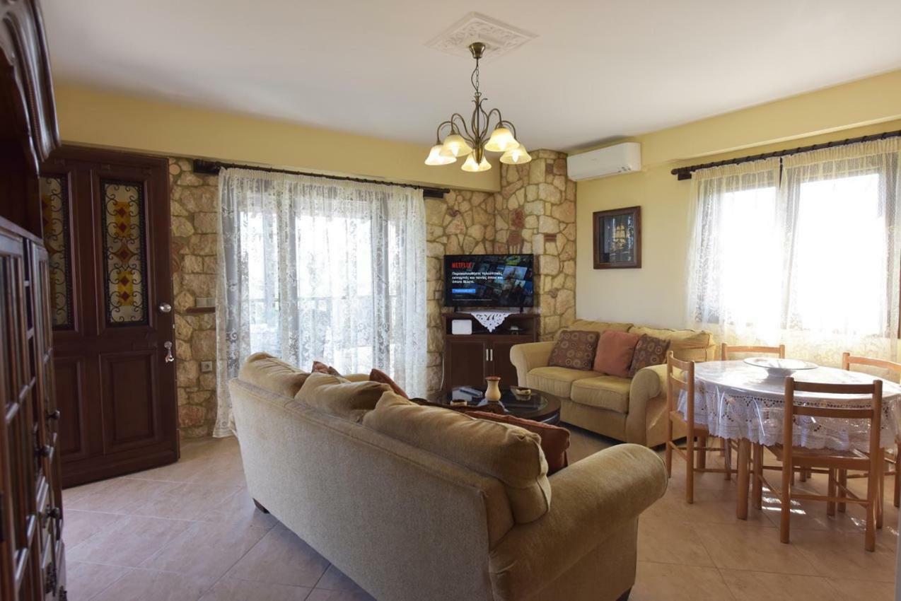 Captain'S Villa Appartments ซากูเดีย ภายนอก รูปภาพ