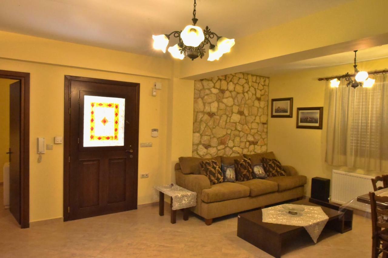 Captain'S Villa Appartments ซากูเดีย ภายนอก รูปภาพ