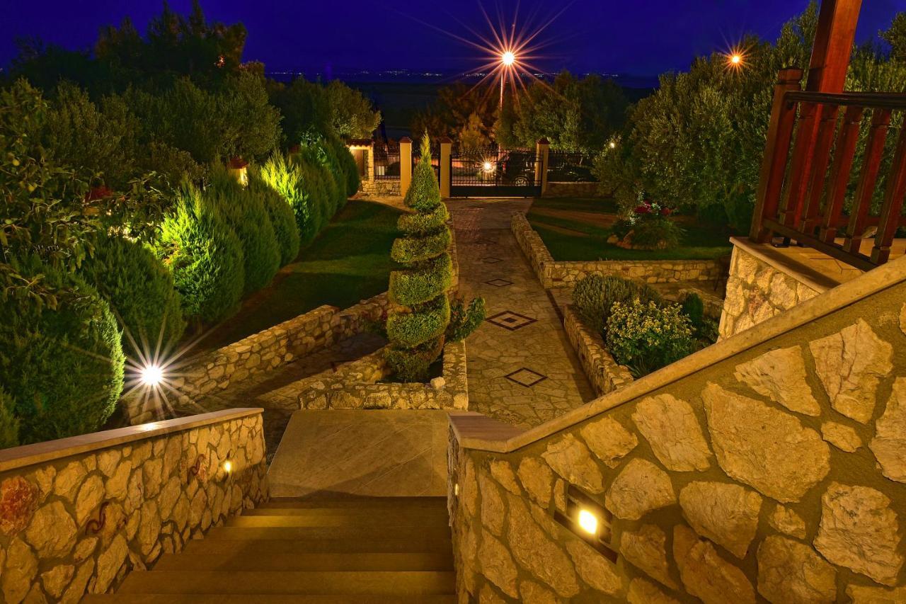 Captain'S Villa Appartments ซากูเดีย ภายนอก รูปภาพ
